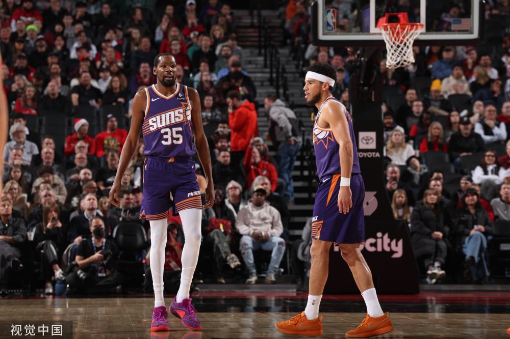 亿欧元收入 亿欧元收入