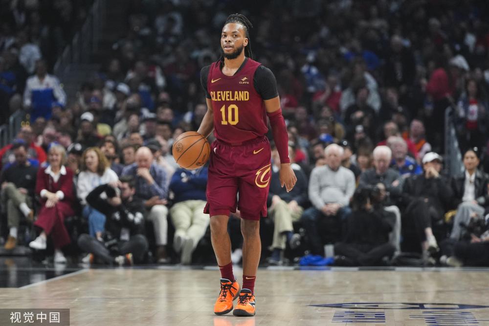 队的动作引 队的动作引